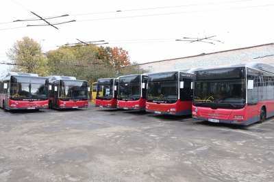 Тернополем курсуватимуть шість нових великогабаритних автобуси