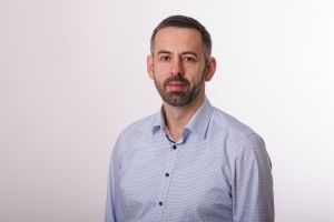 Нагороду Головнокомандувача ЗСУ отримав волонтер «Української команди» Андрій Надкевич