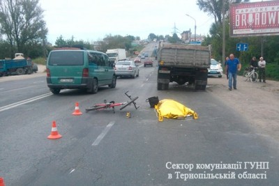 У Тернополі в ДТП загинула велосипедистка