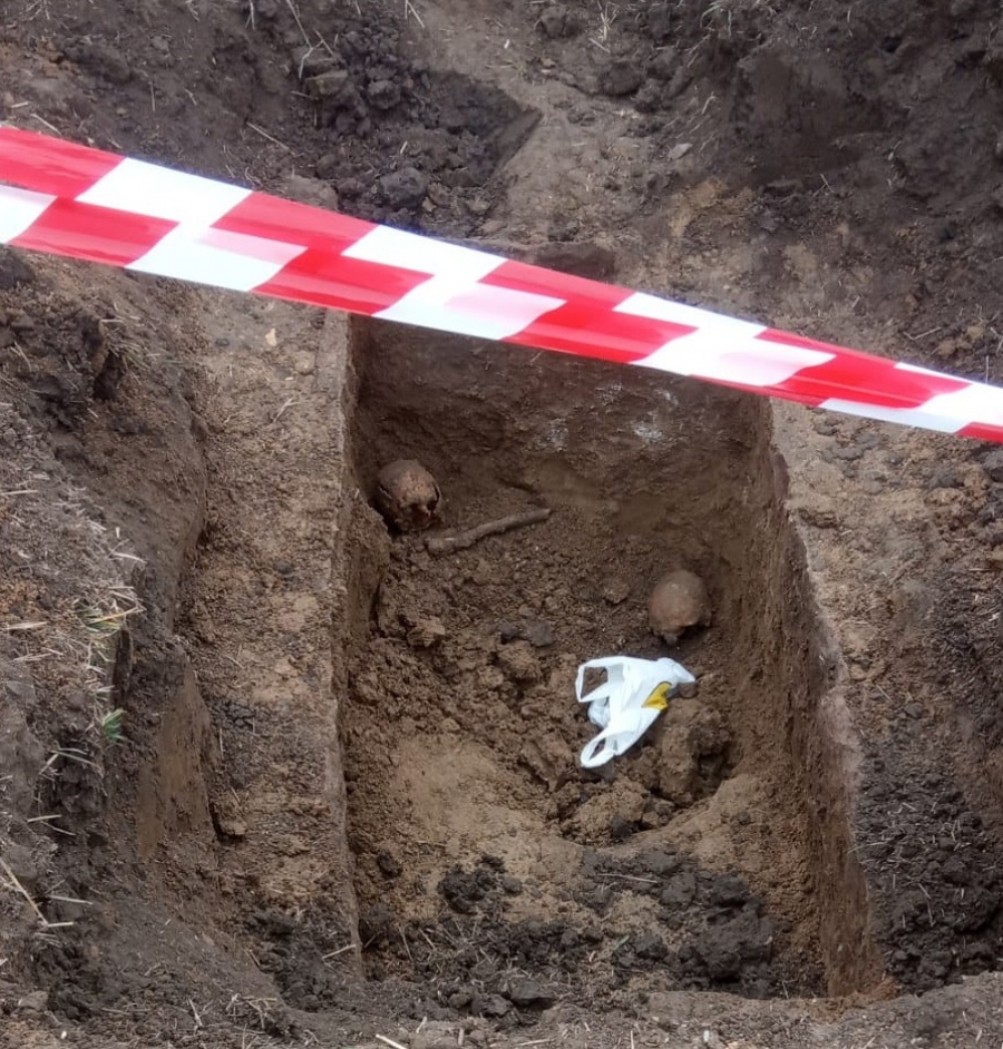 На Тернопільщині під час сільськогосподарських робіт знайшли людське поховання