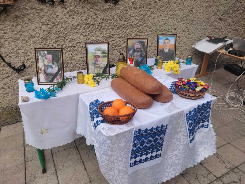 На Тернопільщині відкрили меморіальні дошки чотирьом полеглим воїнам