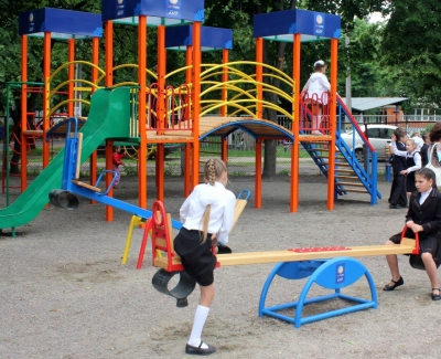 У Тернополі облаштують 50 нових дитячих ігрових зон та відремонтуть 15 спортивних майданчиків