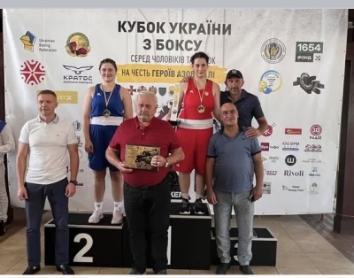 Вперше боксерка з Тернопільщини здобула перемогу на Кубку України з боксу