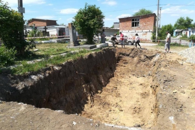 Землю разом з людськими рештками будівельники вивезли на сміття: на Тернопільщині викрито факт наруги над похованнями